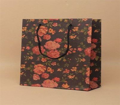 Black Floral Gift Bag